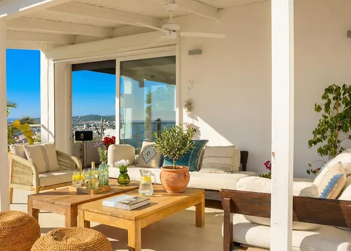 Altavista Amazing View South Oriented Calm Area Ac 2 Minutes Drive And 18 Minutes Walk * 锡切斯