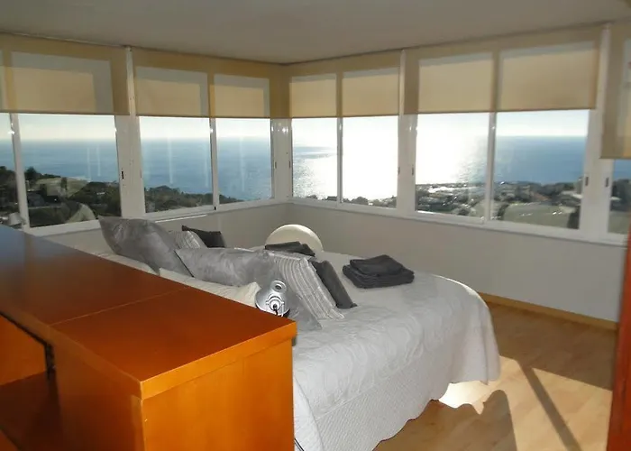 Altavista Amazing View South Oriented Calm Area Ac 2 Minutes Drive And 18 Minutes Walk 别墅